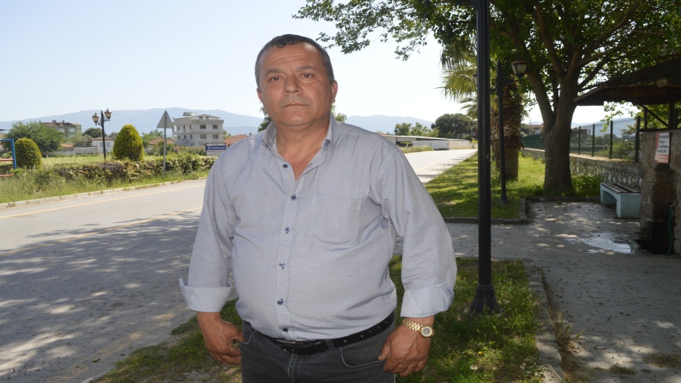 AHMET ERKUN MUHTAR ADAYLIĞINI AÇIKLADI